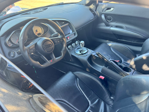 2010 Audi R8 (Gated)